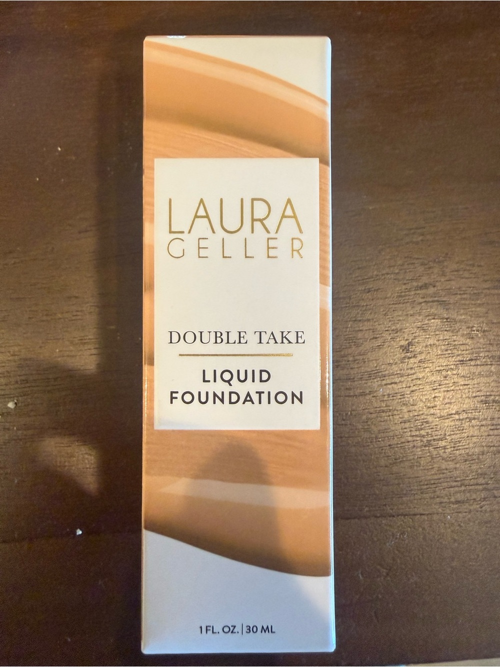 Laura Geller Double Take Liquid Foundation - light